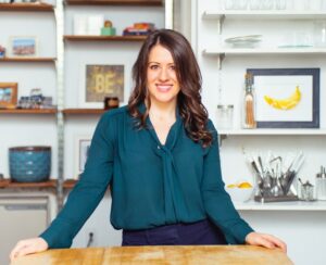 A photo of Libby Rothschild is captured. She is the a marketing consultant and the founder of Dietitian Boss. Libby is featured on the Marketing a Practice podcast, a therapist podcast.